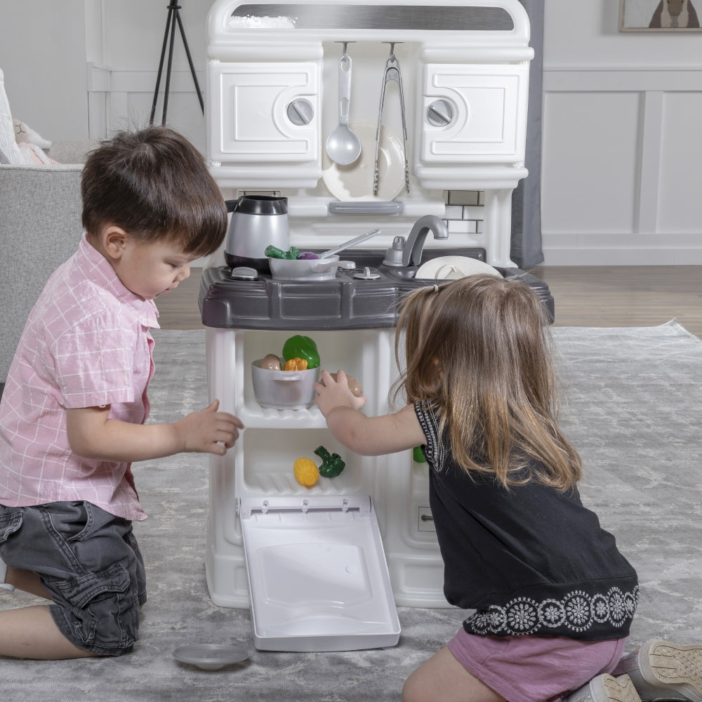 STEP2 QUAINT KITCHEN (WHITE)