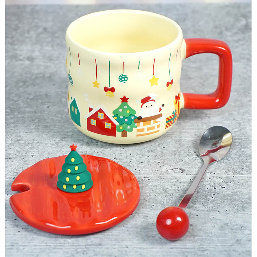 Chimney Santa themed Christmas Mug with 3d christmas tree Lid and Stainless Spoon.