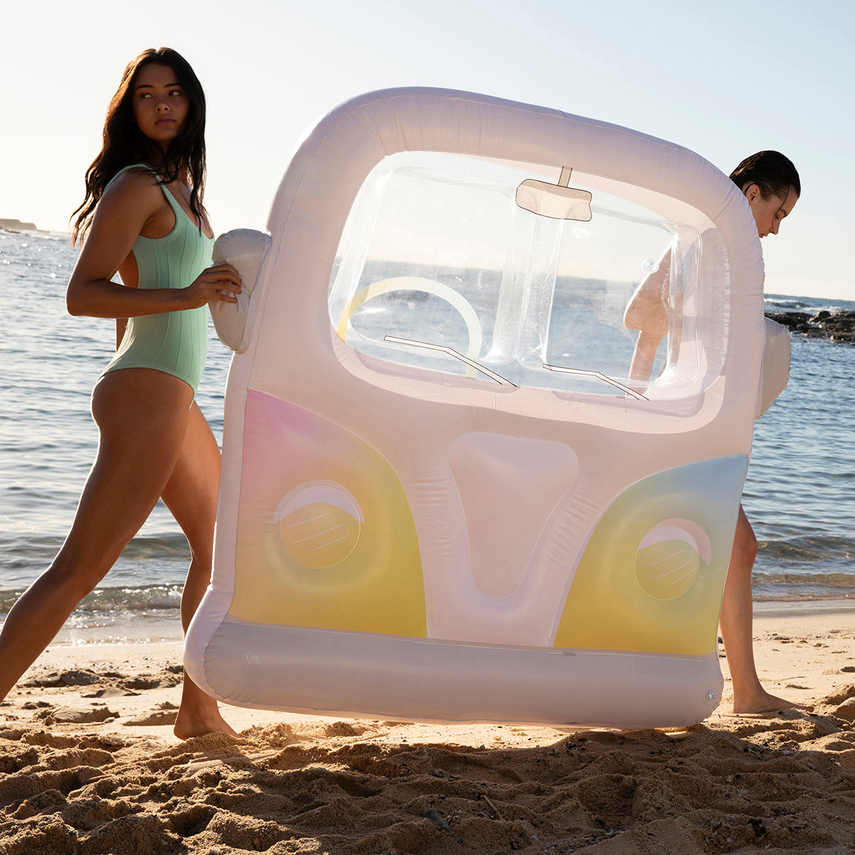 SUNNYLiFE Ombre color inflatable Luxe Lie-On Float Camper