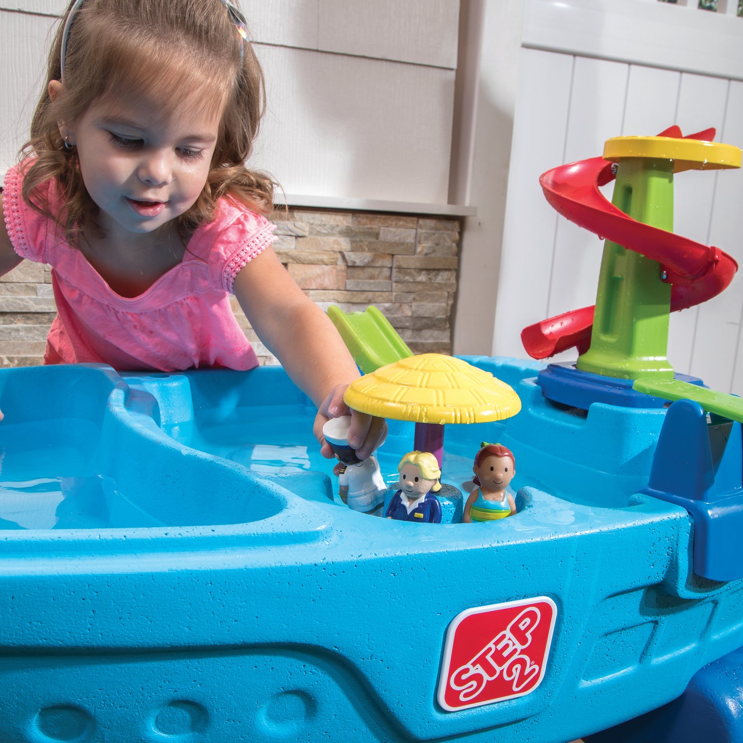 Step2 Fiesta Cruise Sand & Water Table